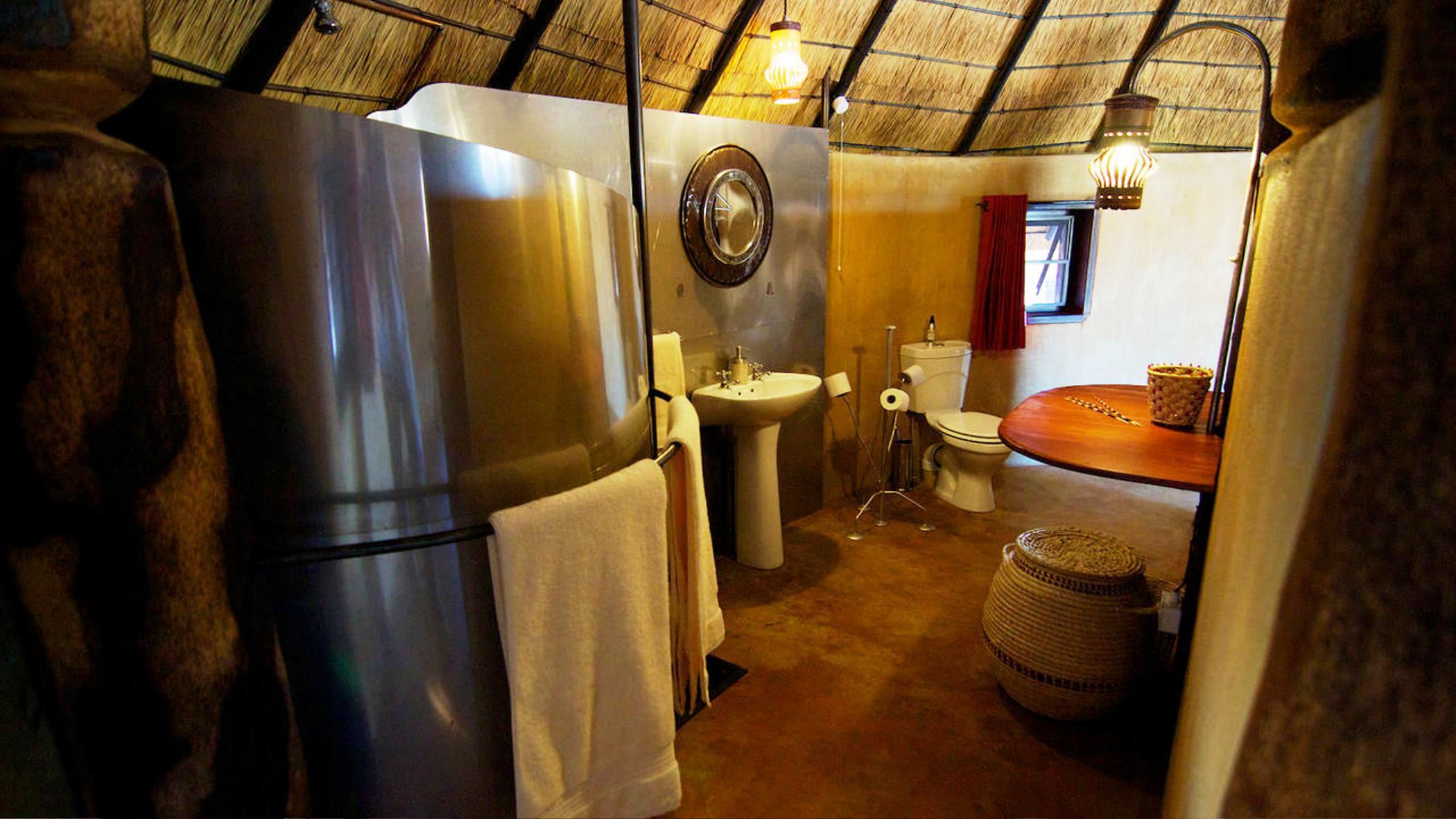 Ongula Village Homestead Lodge Ондангва Экстерьер фото